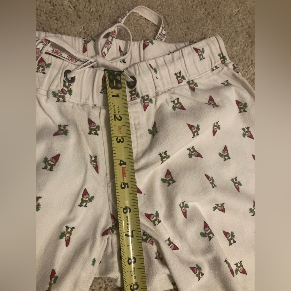 Old Navy Gnome Flannel Pajama Pants  Size S - Picture 8 of 12